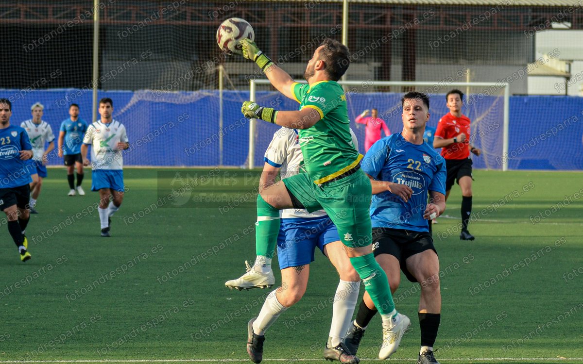 Fotos de 2025 - 26 J2 Miguelturreno